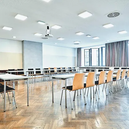 호스텔 Djh Jugendgaestehaus Adolph Kolping