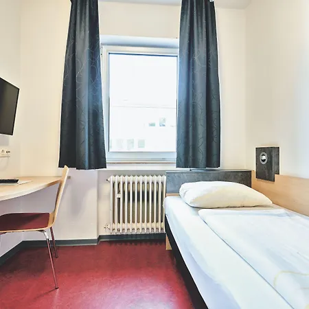 Djh Jugendgaestehaus Adolph Kolping *