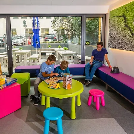 Hostel Djh Jugendgästehaus Adolph Kolping