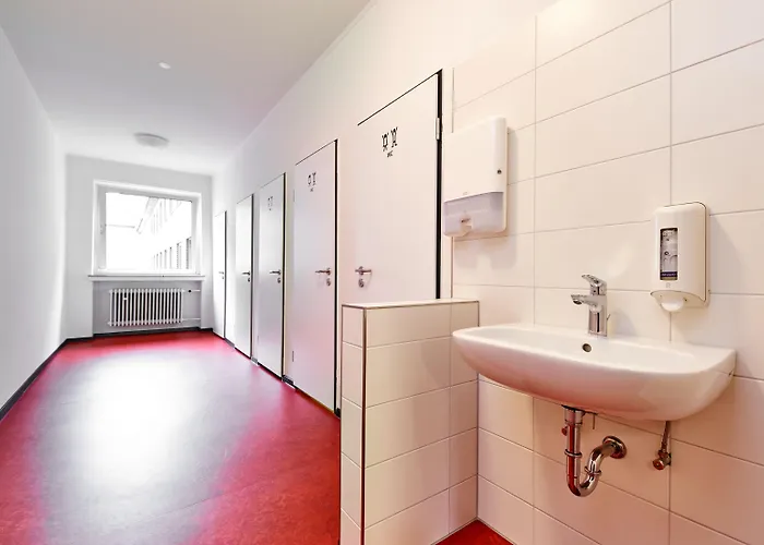 Djh Jugendgaestehaus Adolph Kolping Vandrerhjem Dortmund