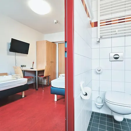 Djh Jugendgaestehaus Adolph Kolping Albergue *