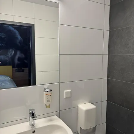 Djh Jugendgaestehaus Adolph Kolping Albergue Dortmund