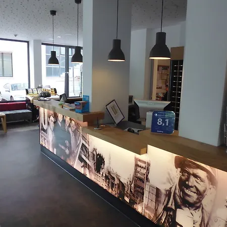 Hostel Djh Jugendgästehaus Adolph Kolping *