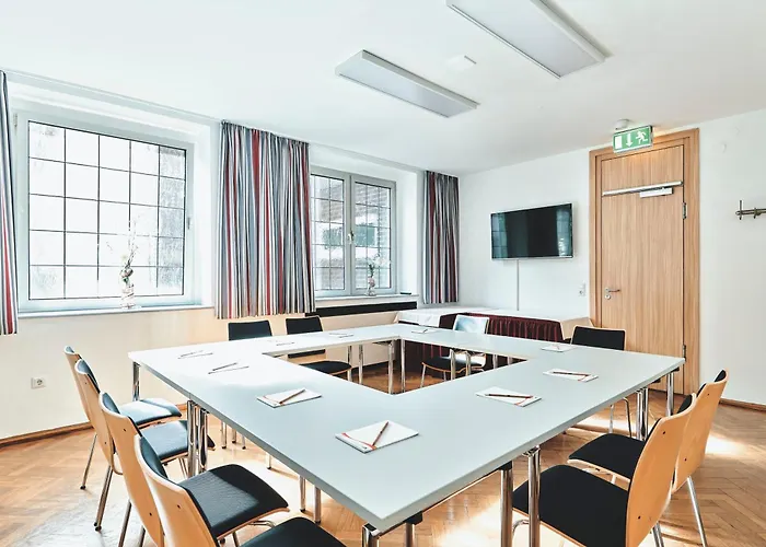 Djh Jugendgaestehaus Adolph Kolping *