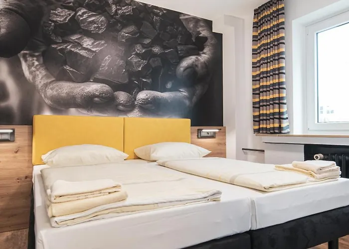 Hostel Djh Jugendgaestehaus Adolph Kolping