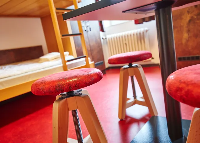 Djh Jugendgaestehaus Adolph Kolping Hostel