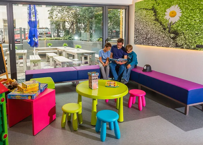 Ostello Djh Jugendgaestehaus Adolph Kolping *